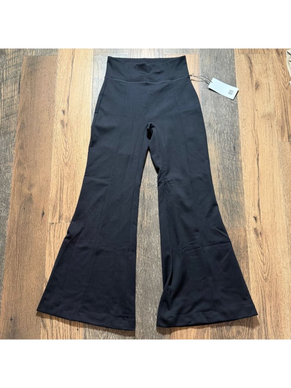 Girlfriend Collective Black High-Waisted Flare Athletic Pants Size Large NWT
